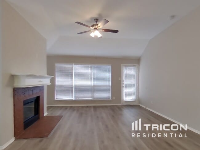 Building Photo - 6733 Bear Hollow Ct