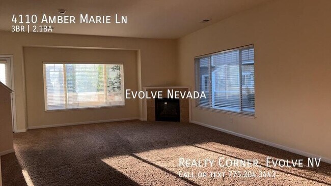 Foto del edificio - Spacious 3 Bedroom, 2.5 Bath Townhouse in ...