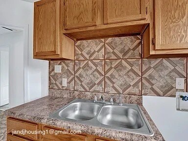 Foto principal - 2673 Enterprise Ave
