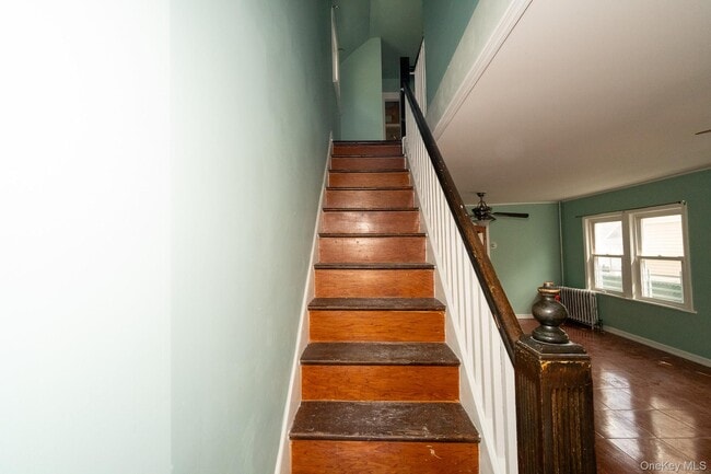 Building Photo - 105-41 90th St