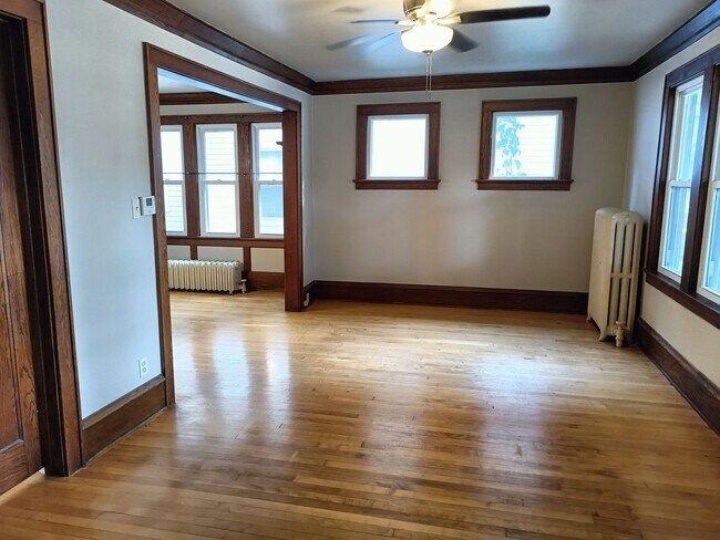 Building Photo - 2254 N 67th St