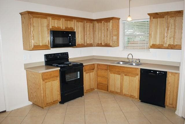 Building Photo - 642 Brown Trail