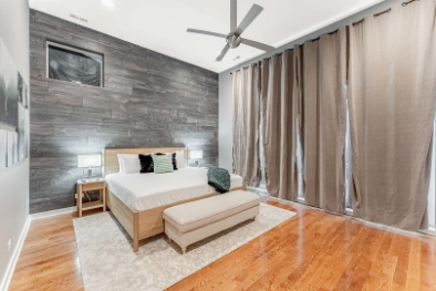Building Photo - 1044 N Wolcott Ave