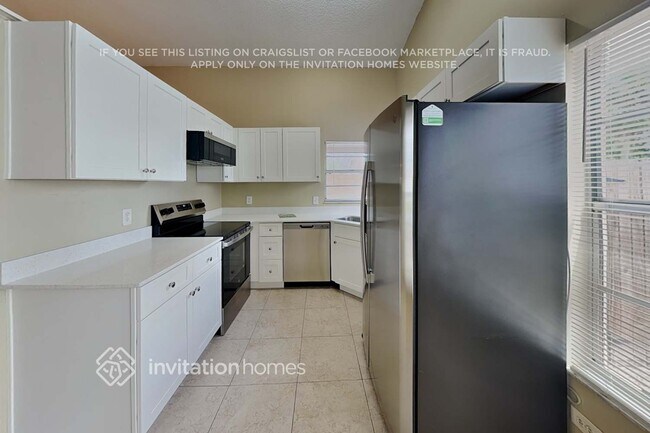 Foto del edificio - 207 Springview Dr