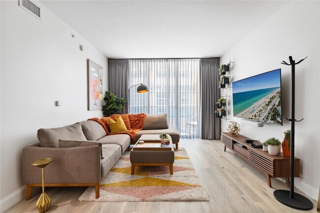 Foto del edificio - 350 SE 2nd St