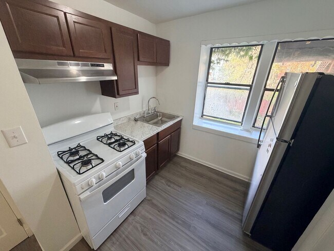 Foto del edificio - 280 4th St