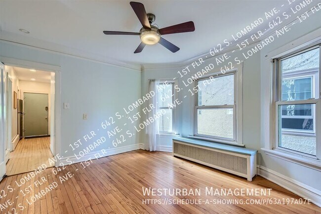 Building Photo - Lovely Classic Oak Park Flat!