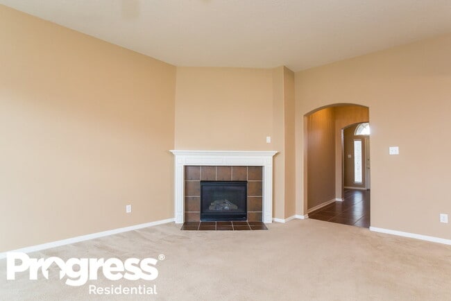 Foto del edificio - 17302 Cricket Mill Dr