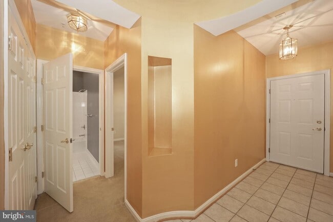 Building Photo - 1024 Leeward Way