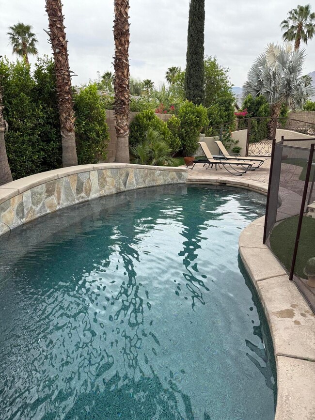 Building Photo - 60316 Aloe Cir