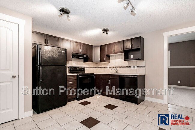 Photo du bâtiment - 7425 Westpointe Dr