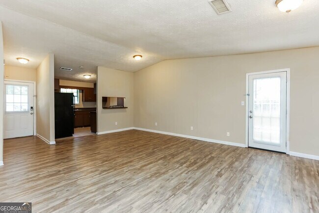 Foto del edificio - 5531 Mallard Trail