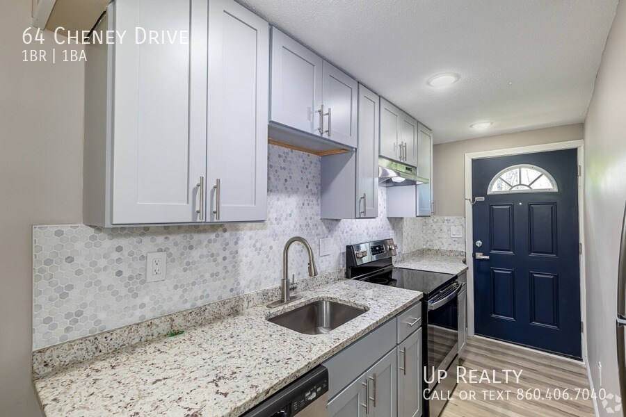 Foto principal - 64 Cheney Dr