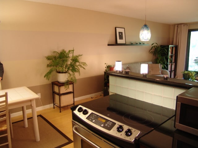 Building Photo - 401 East Burnsville Parkway #311