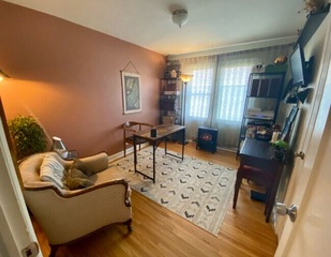 Foto del edificio - 5545-5547 Oliver Avenue South
