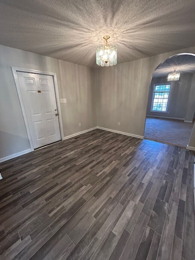 Building Photo - 5552 NC-41