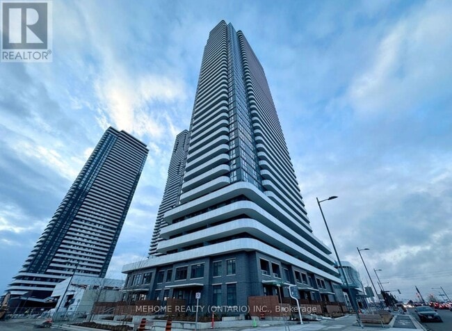 Photo du bâtiment - 8 Interchange Wy