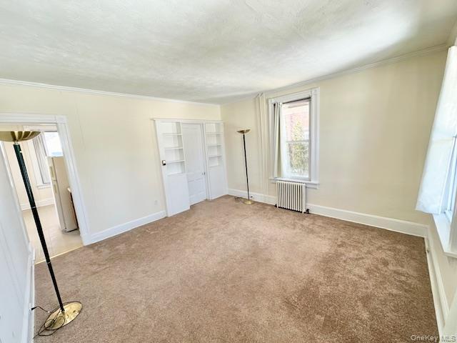 Building Photo - 136 Maple Ave