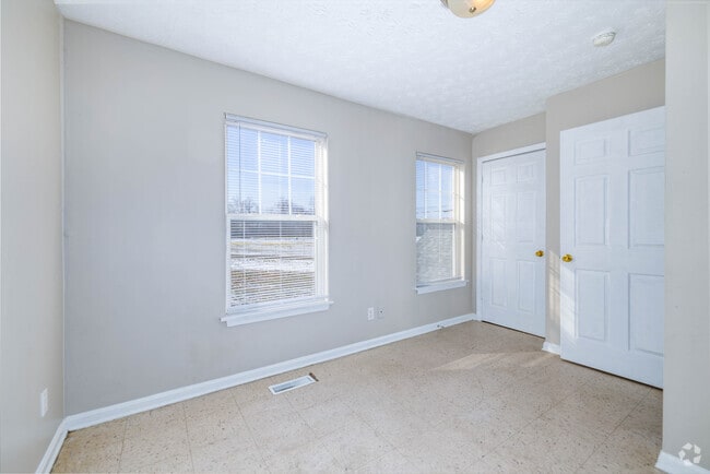 2BR, 2BA - 900SF - Second Bedroom - Meadow Creek Townhomes