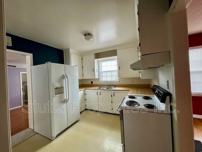Foto del edificio - 1107 E 3rd St