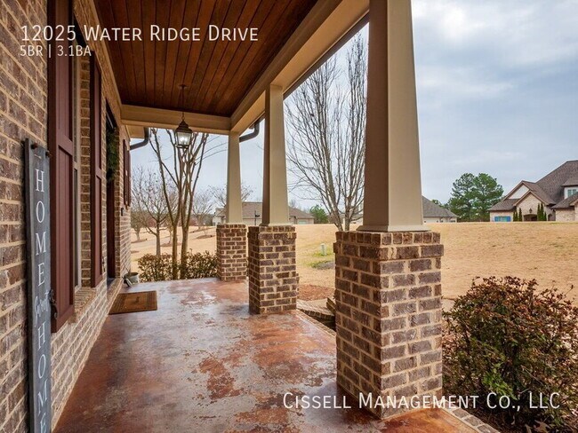 Foto del edificio - 12025 Water Ridge Dr
