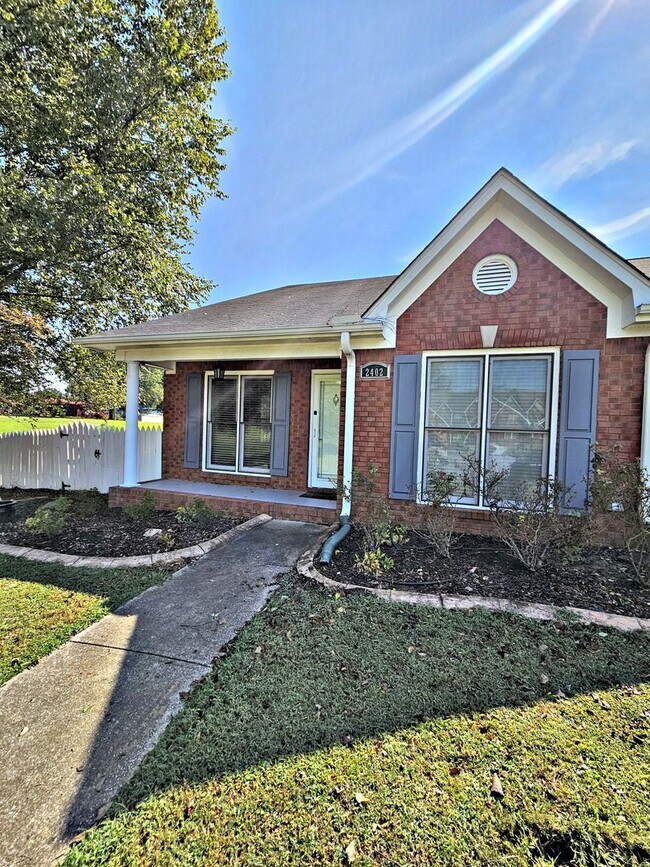 Foto del edificio - 2402 Harpeth Pl SW