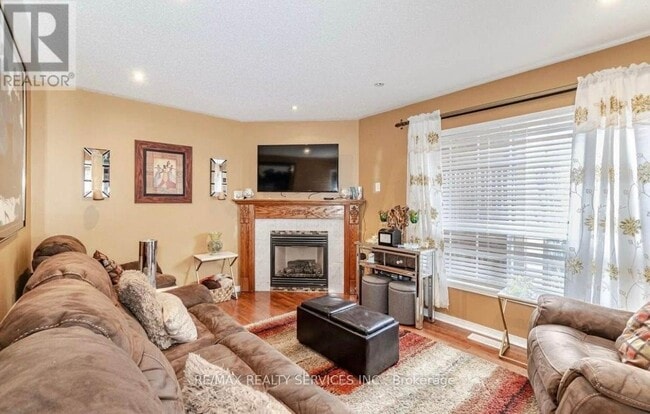 Building Photo - 31 Quailvalley Dr