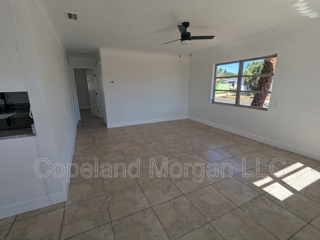 Foto del edificio - 4525 29th Ave S