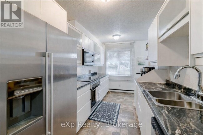 Building Photo - 332 Scottsdale Dr
