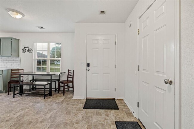 Foto del edificio - 906 SW Terry Ln