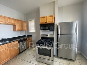 Building Photo - 34 Speedwell St