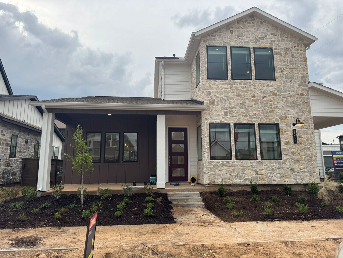 Foto principal - 3244 Loam Ln