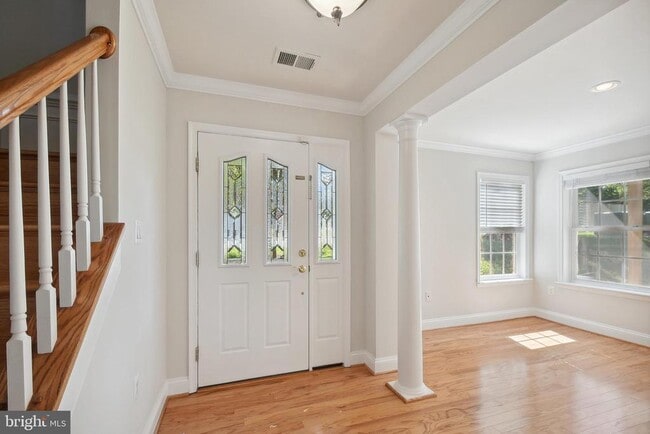Building Photo - 47581 Royal Burnham Terrace