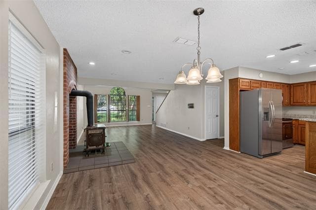 Building Photo - 1009 Winding Creek W Dr