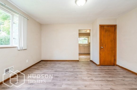 Building Photo - NOW AVAILABLE! 62 Admiral Dewey Avenue, Pi...