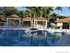 Building Photo - 985 NW 93rd Ave
