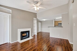 Building Photo - 2121 Hepburn St