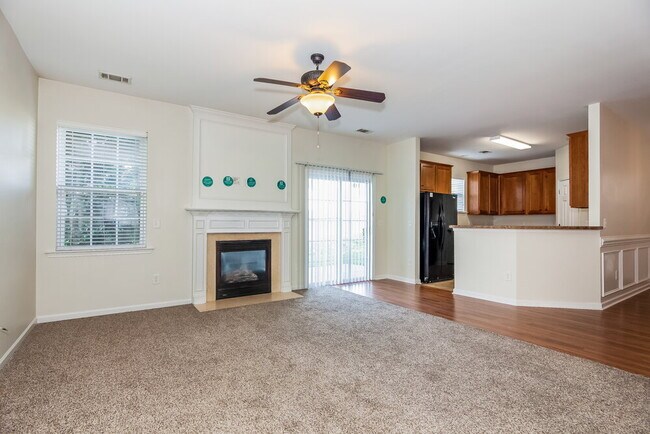 Building Photo - 9572 Turning Wheel Dr