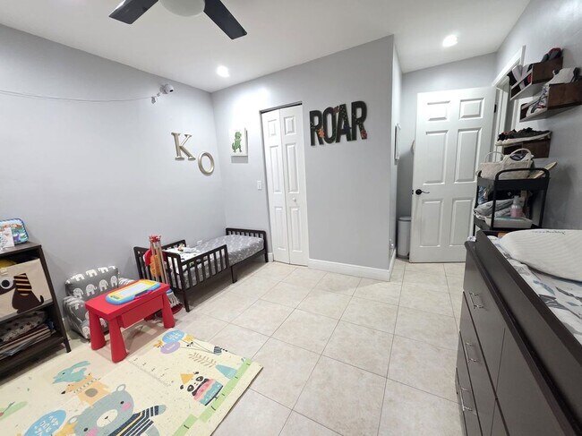 Foto del edificio - 1205 NW 50th St