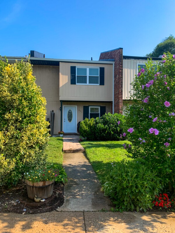 423 Bianca Cir, Downingtown, PA 19335 House Rental in Downingtown, PA