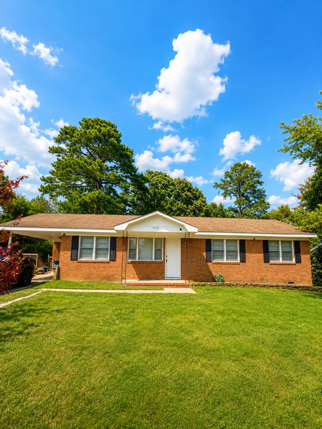 Building Photo - 6170 Timberland Dr