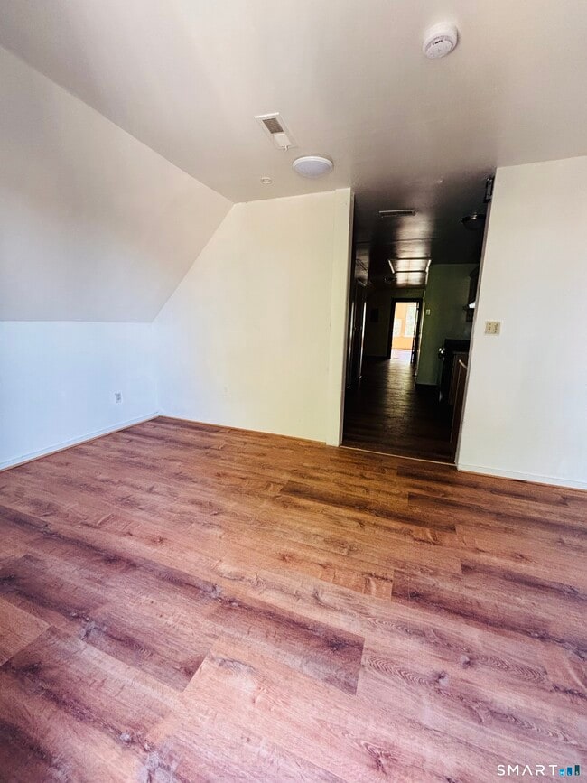 Building Photo - 1311 Park Ave