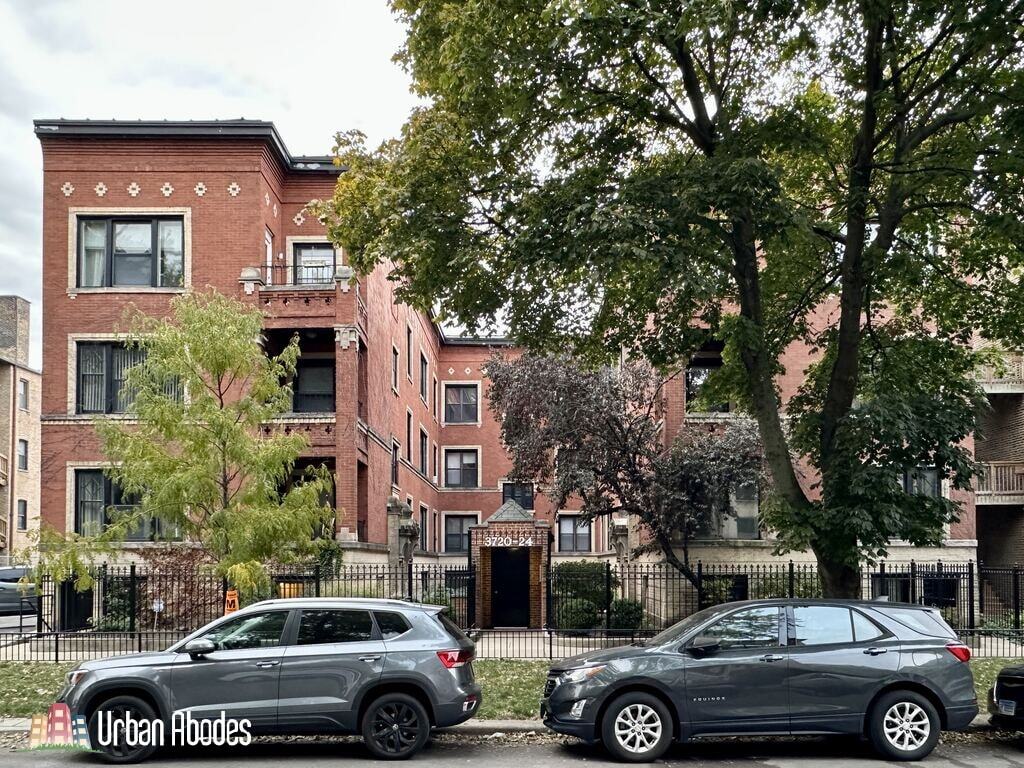 Foto principal - 3722 N Sheffield Ave