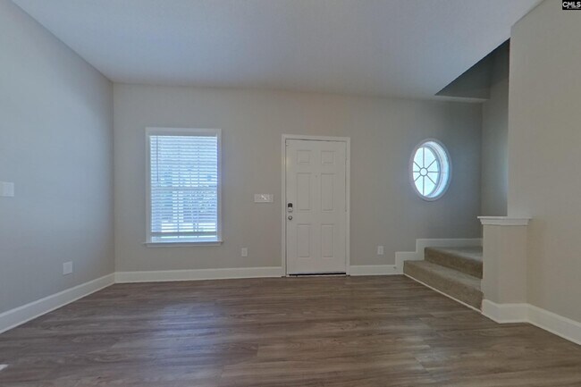 Building Photo - 134 Summer Pines Drive