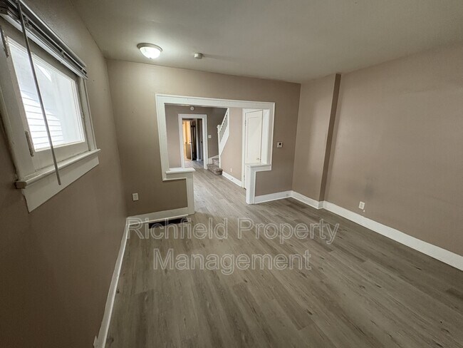 Foto del edificio - 1721 Laurel St