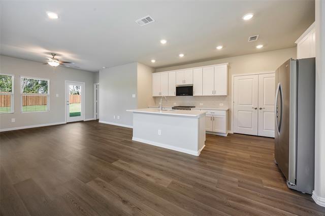 Foto del edificio - 4018 Sandstone Dr