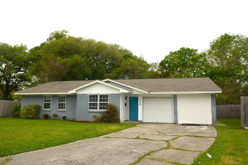 1500 Echols Dr, Baytown, TX 77520 House for Rent in Baytown, TX