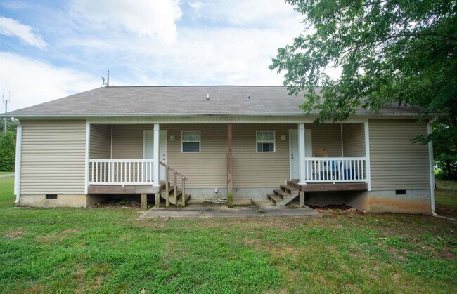 Foto del edificio - 804 2nd St NE