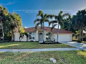 Building Photo - 1913 Lynton Cir