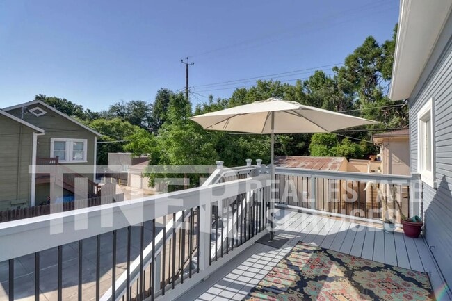 Photo - 2015 10th St Apartment